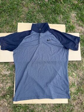 Nike Men’s Navy and Heathered Blue Golf Polo